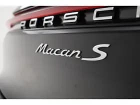 Porsche Macan thumbnail 64