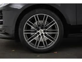Porsche Macan thumbnail 9