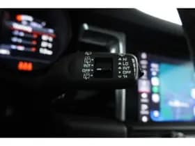 Porsche Macan thumbnail 90