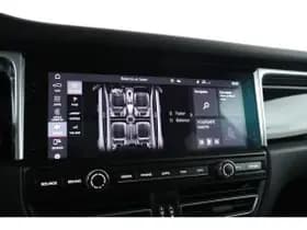 Porsche Macan thumbnail 94