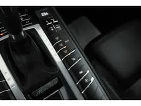 Porsche Macan thumbnail 99