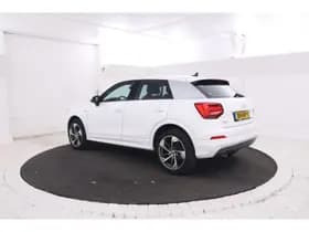 Audi Q2 thumbnail 2