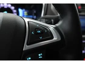 Ford Mondeo thumbnail 25