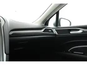 Ford Mondeo thumbnail 82