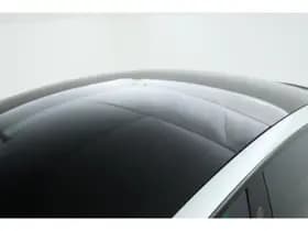 Tesla Model 3 thumbnail 5