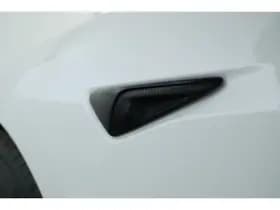 Tesla Model 3 thumbnail 49