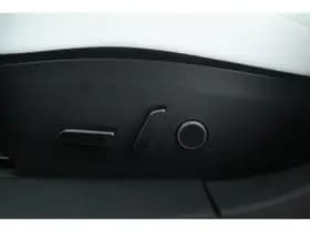 Tesla Model 3 thumbnail 53