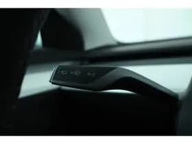 Tesla Model 3 thumbnail 57