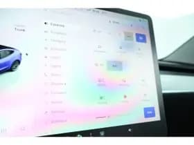 Tesla Model 3 thumbnail 60