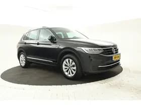Volkswagen Tiguan thumbnail 4
