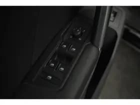 Volkswagen Tiguan thumbnail 57
