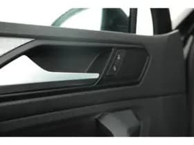 Volkswagen Tiguan thumbnail 59