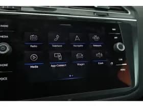 Volkswagen Tiguan thumbnail 71