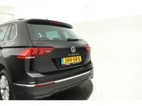 Volkswagen Tiguan thumbnail 9