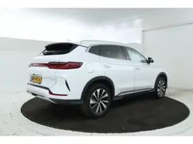 BYD Seal U thumbnail 2