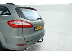 Ford Mondeo thumbnail 23
