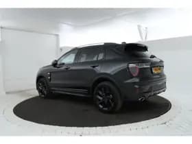 Lynk & Co 01 thumbnail 3