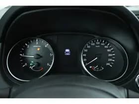 Nissan Qashqai thumbnail 21