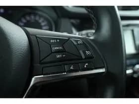 Nissan Qashqai thumbnail 60