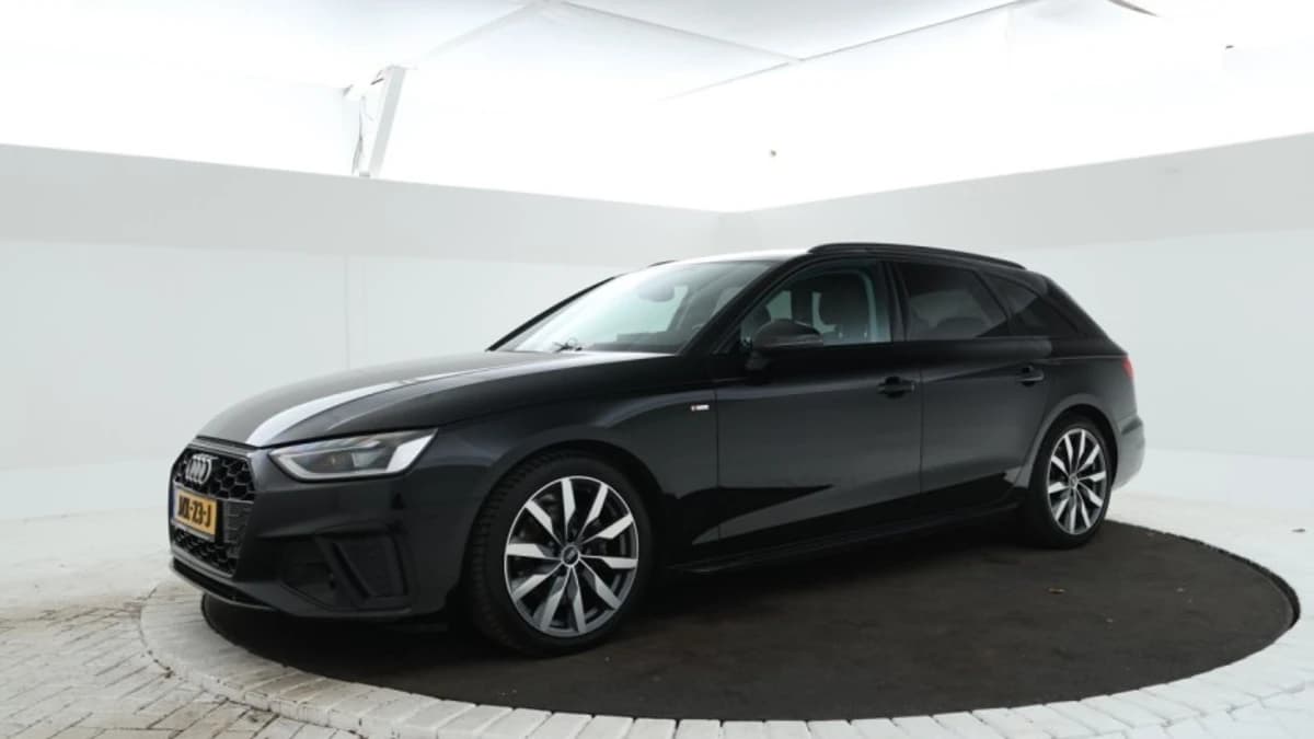 Audi A4 — foto 1