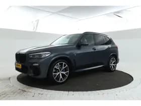 BMW X5 thumbnail 1