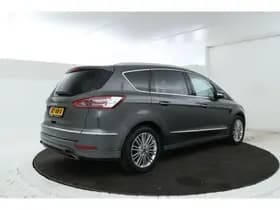 Ford S-Max thumbnail 3