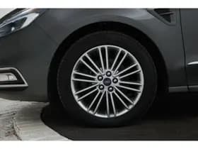 Ford S-Max thumbnail 8