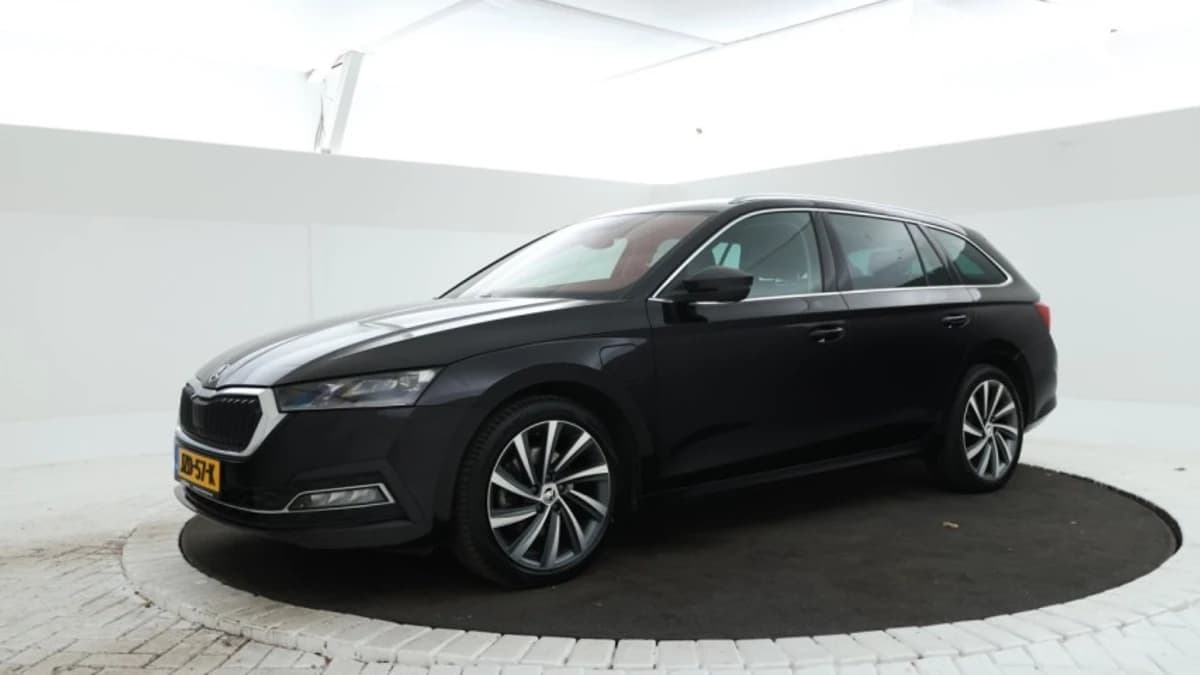 Škoda Octavia — foto 1