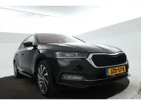 Škoda Octavia thumbnail 5