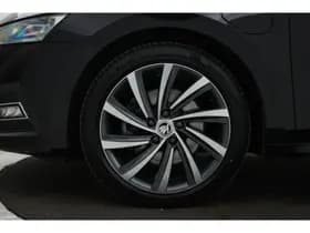 Škoda Octavia thumbnail 7