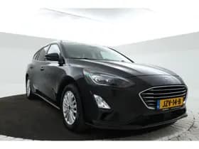 Ford Focus thumbnail 5