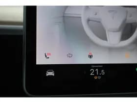 Tesla Model Y thumbnail 28
