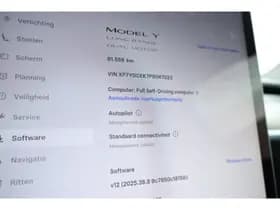 Tesla Model Y thumbnail 31