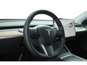 Tesla Model Y thumbnail 52