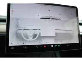 Tesla Model Y thumbnail 63