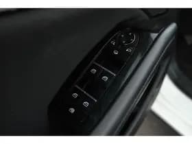 Mazda 3 thumbnail 40