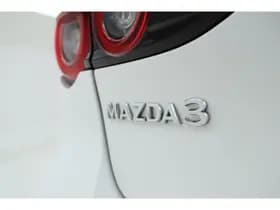 Mazda 3 thumbnail 9
