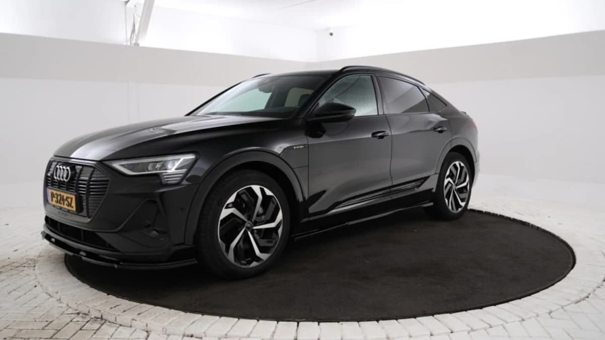 Audi e-tron — foto 1