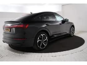 Audi e-tron thumbnail 3