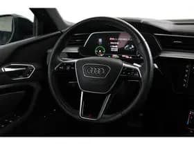 Audi e-tron thumbnail 26