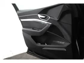 Audi e-tron thumbnail 56