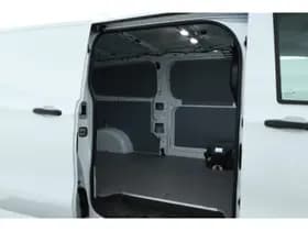Volkswagen E-Transporter thumbnail 18