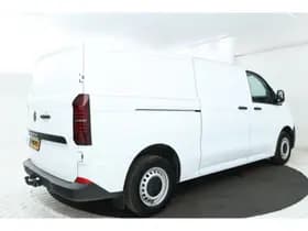 Volkswagen E-Transporter thumbnail 3
