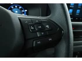 Volkswagen E-Transporter thumbnail 26