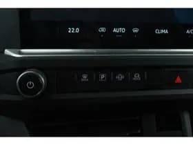 Volkswagen E-Transporter thumbnail 36