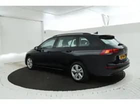 Volkswagen Golf thumbnail 2