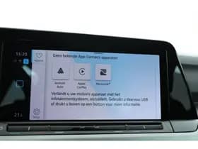 Volkswagen Golf thumbnail 24