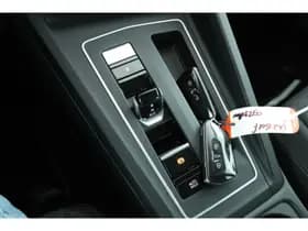 Volkswagen Golf thumbnail 28
