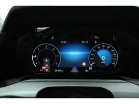 Volkswagen Golf thumbnail 43