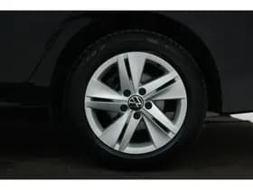 Volkswagen Golf thumbnail 6